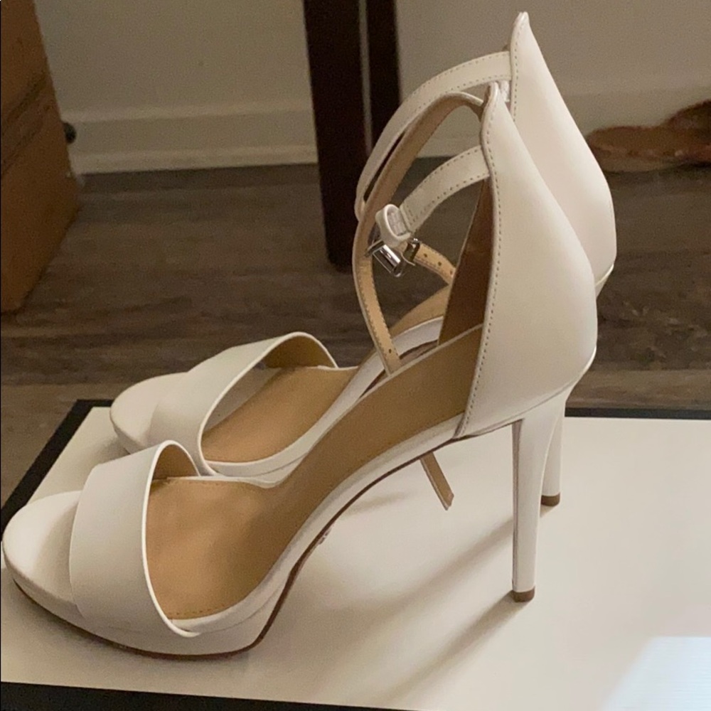 White strap heels Michael Kors